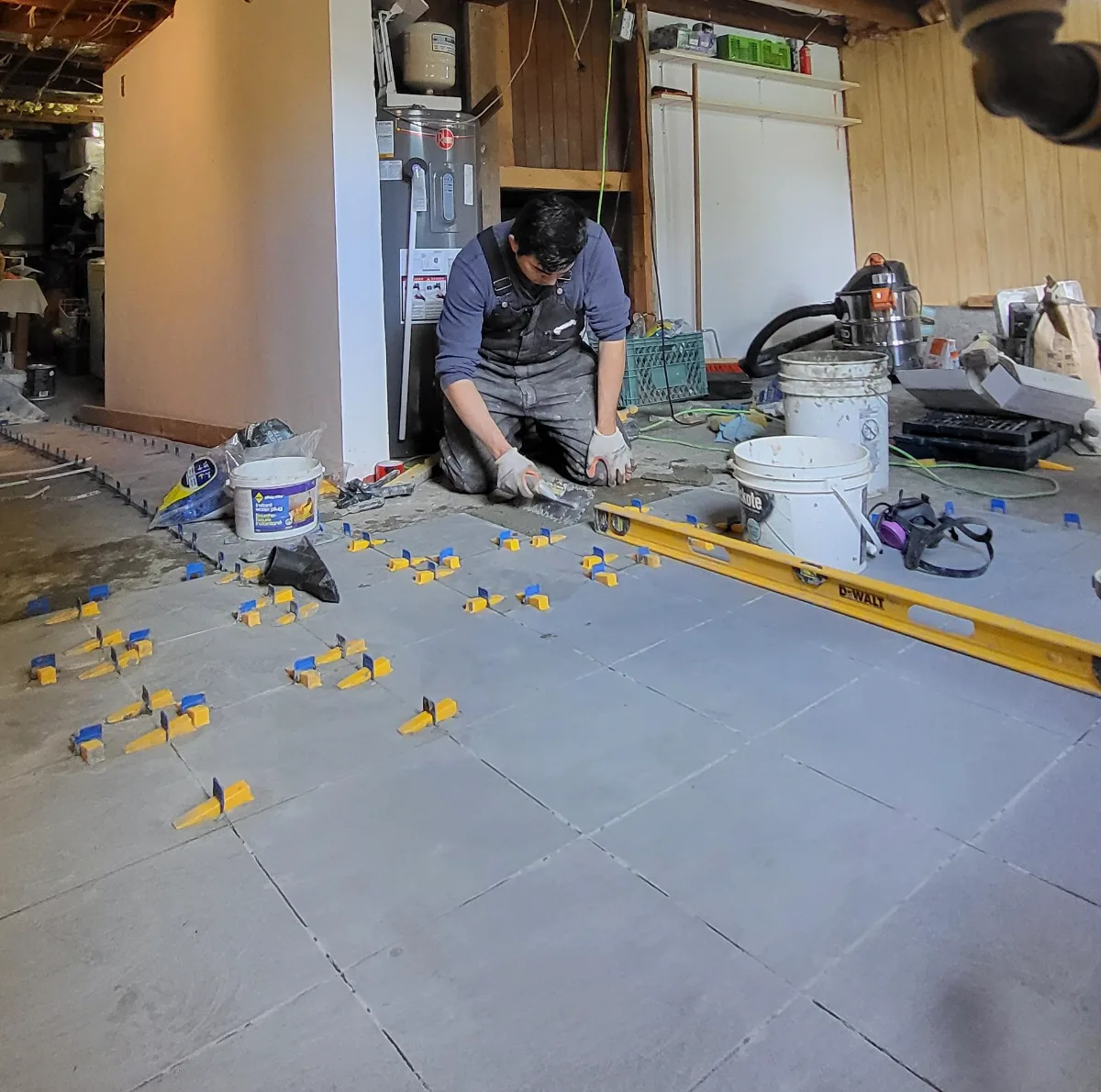 Laying tile